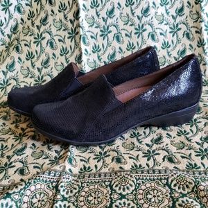 Dansko leather flats sz EUR 39/ US 9